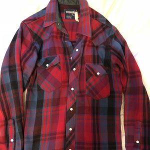 Women’s Wrangler flannel